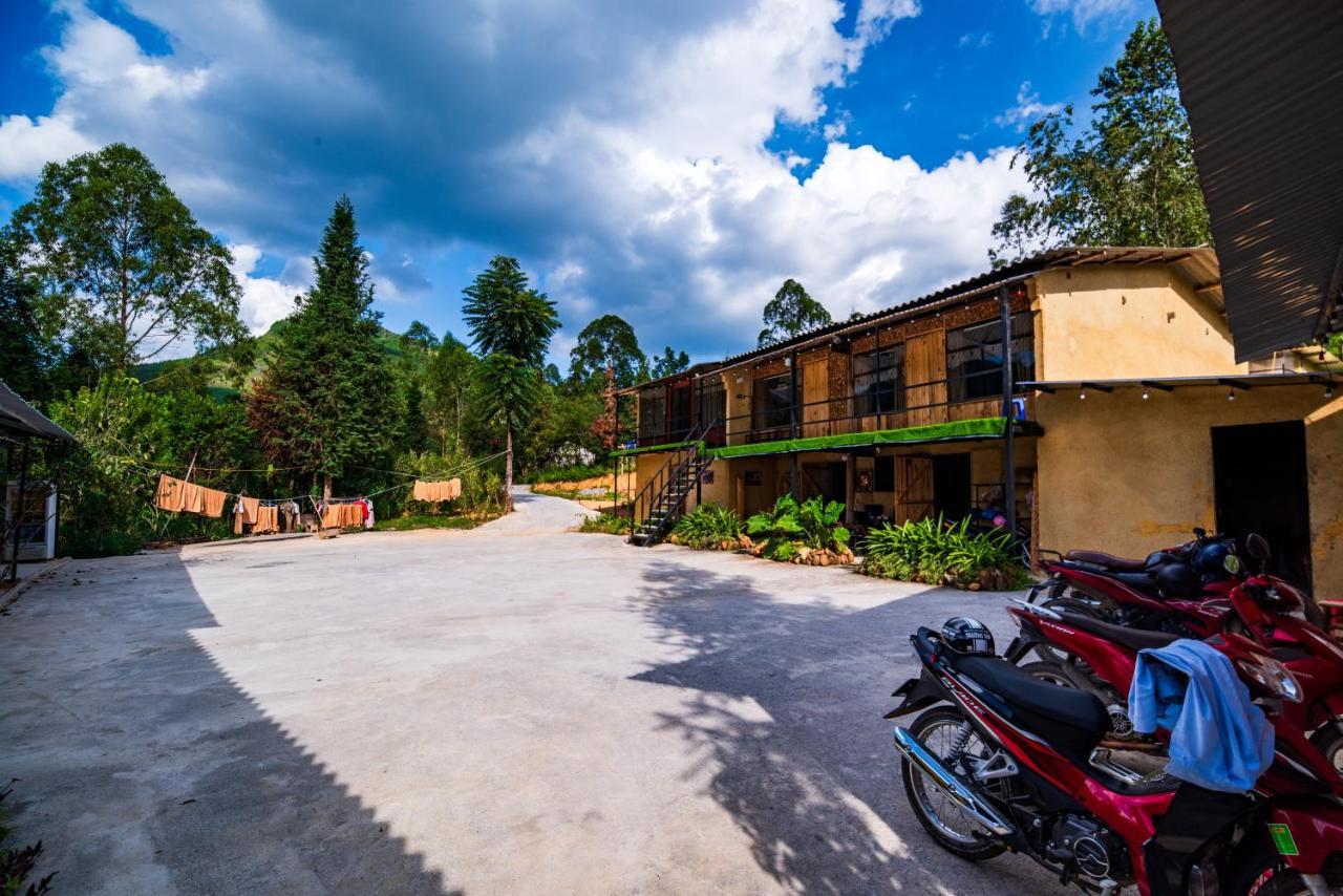 Dong Van Panorama Homestay ภายนอก รูปภาพ